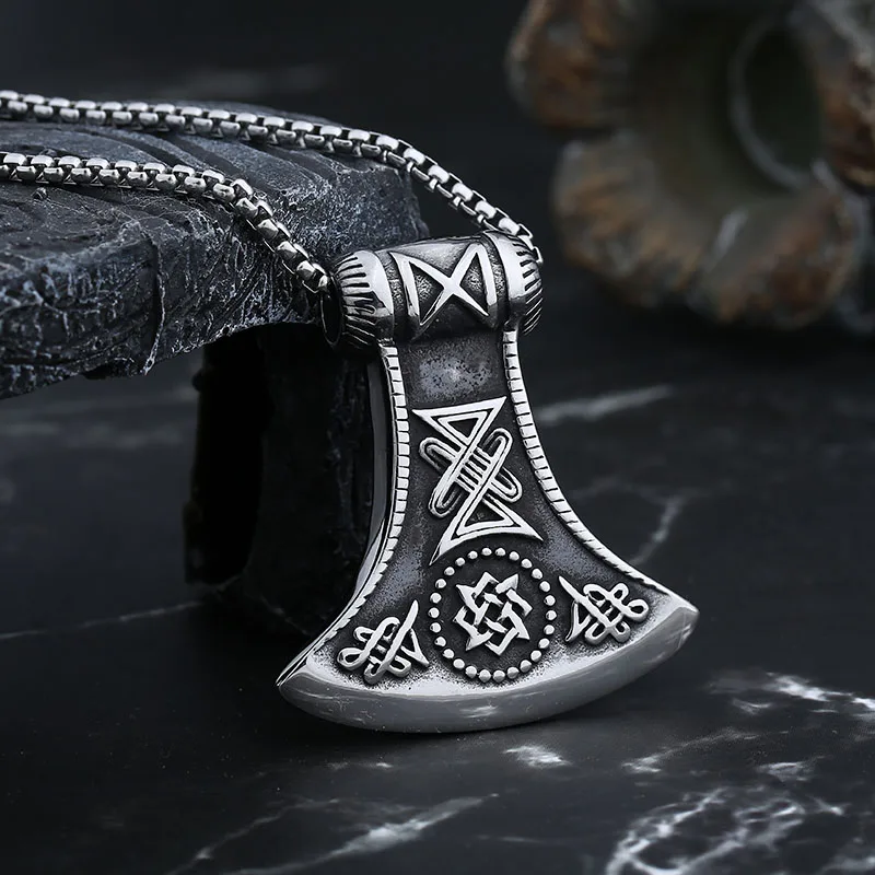 Vikinghalsketting in roestvrij staal met Keltishe bijl hanger