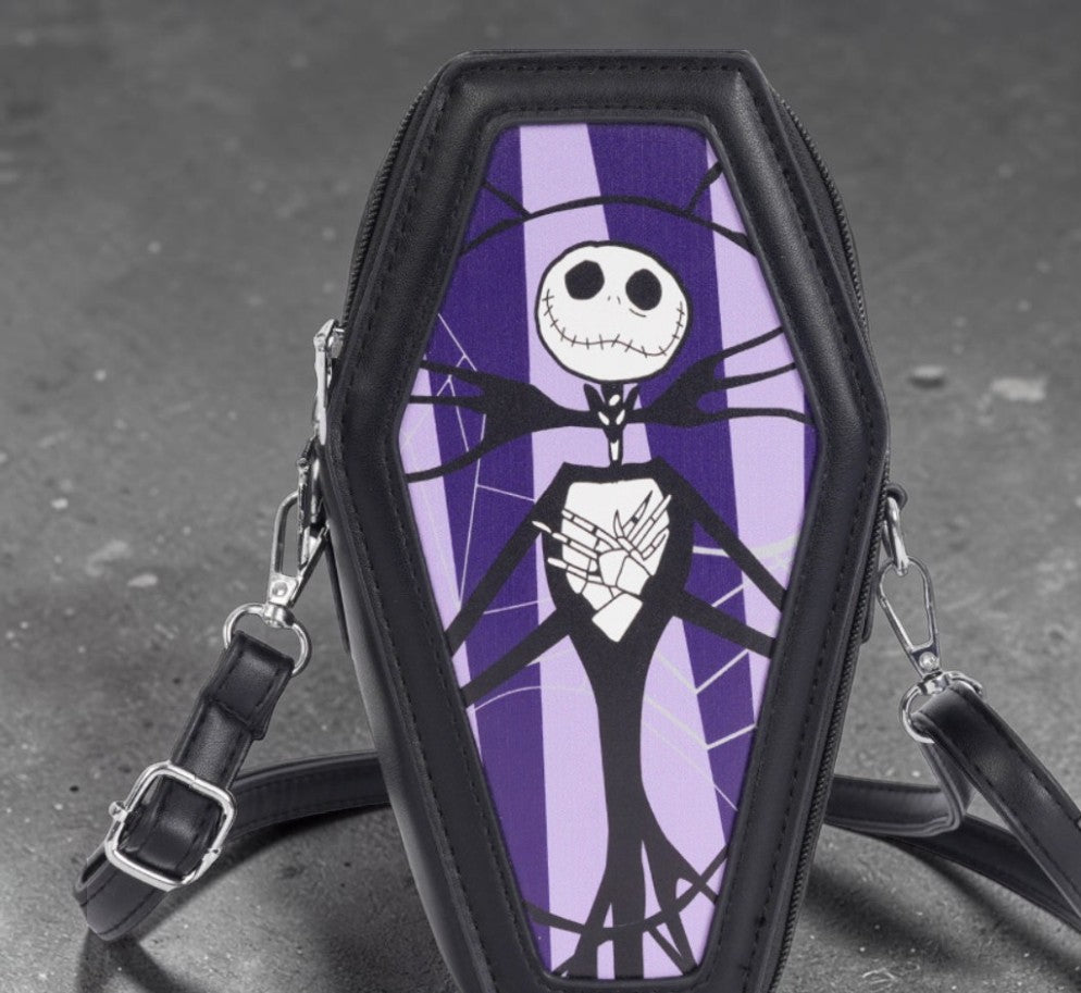Handtas in de vorm van een doodskist met Jack Skellington met paarse achtergrond