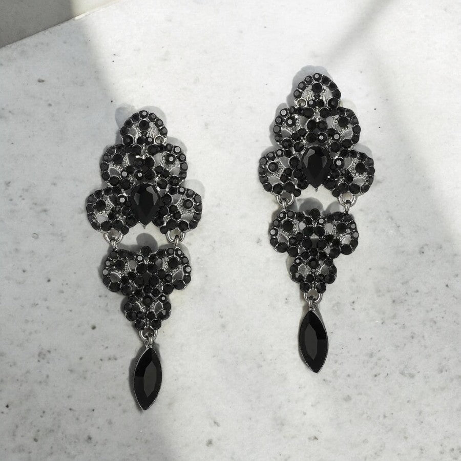 Zwarte feestelijke strassoorbellen