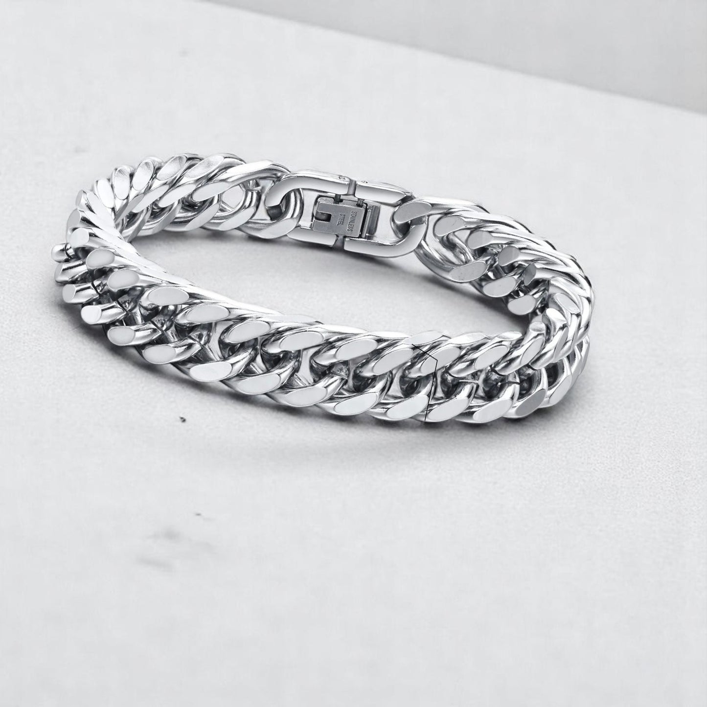 Zware stalen schakelarmband in verschillende breedtes