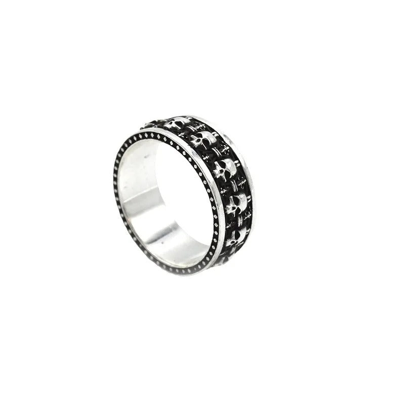 Aanpasbare ring met schedels