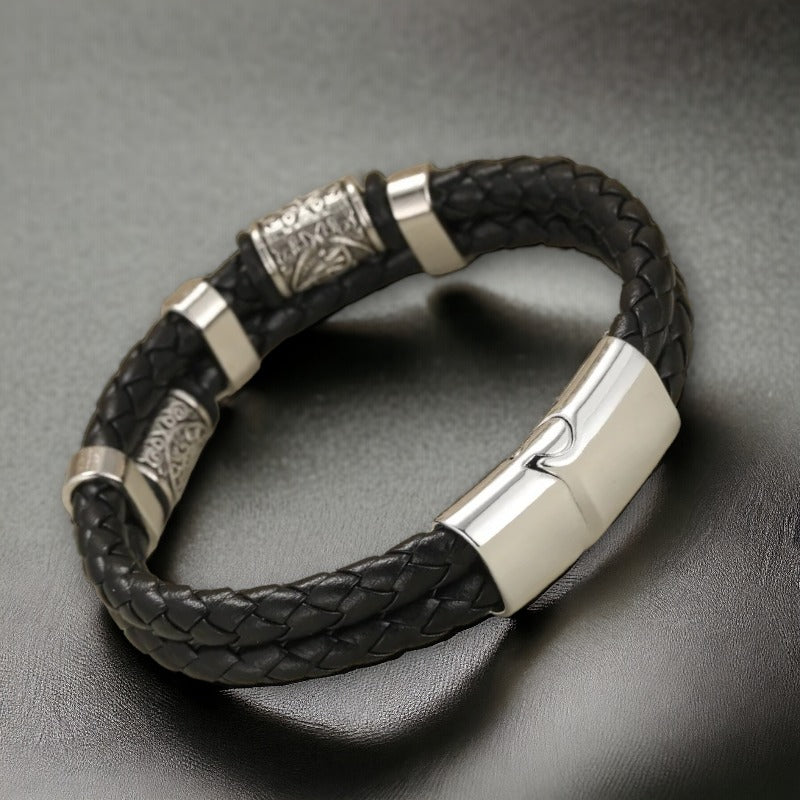 Dubbele gevlochten herenarmband met 3 platte kralen en 3 ronde bredere kralen