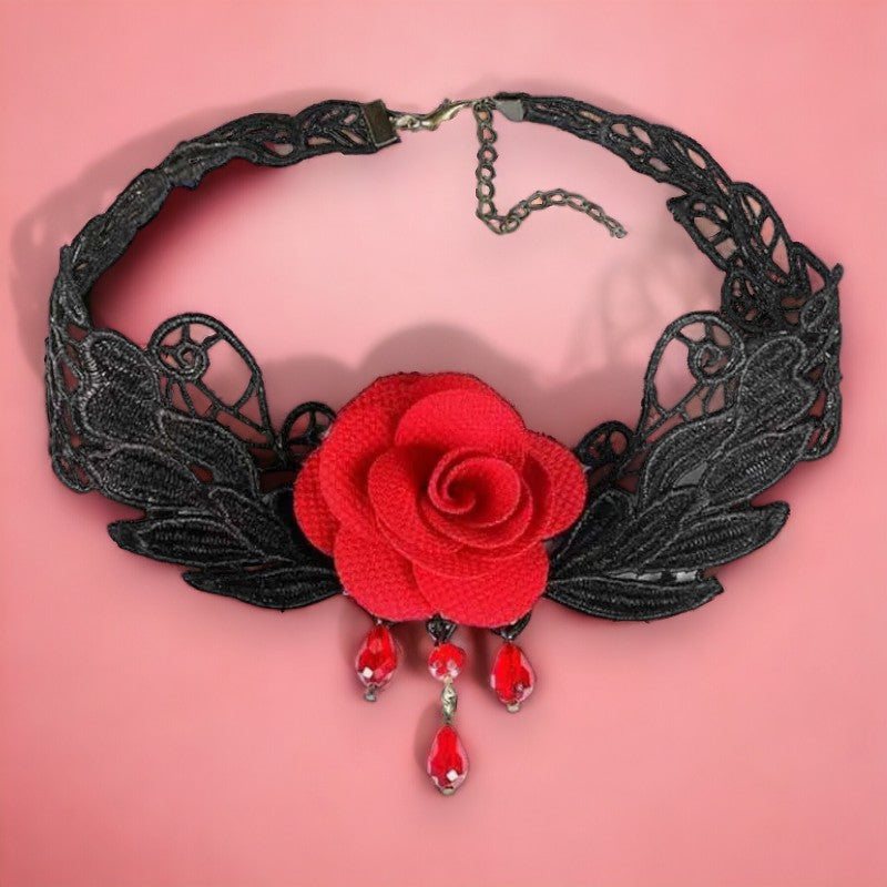 Zwarte kanten Gothic choker met roos