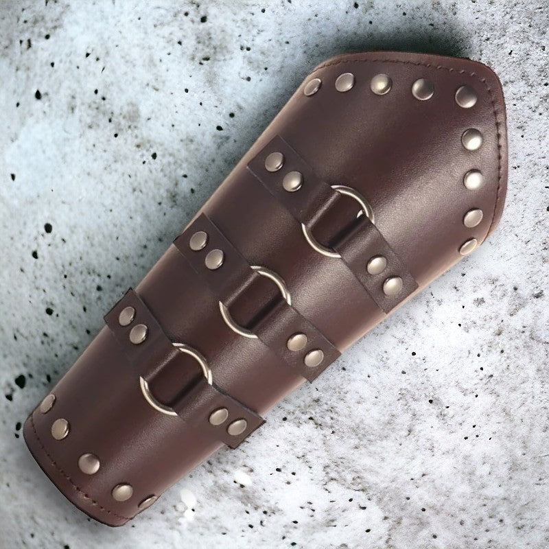 Lederen ridder armband met klinknagels