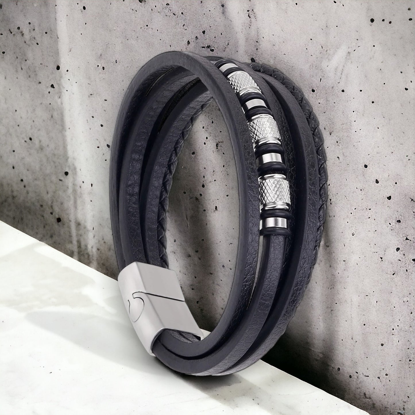 Multilayer armband met geribbelde parels en gladde