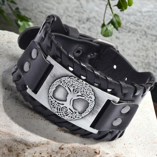 Lederen armband met levensboom