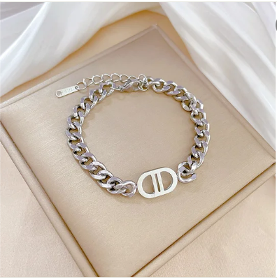 Schakelarmband met fantasieschakel