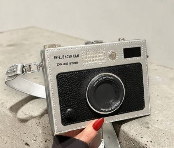 Handtas in de vorm van een camera