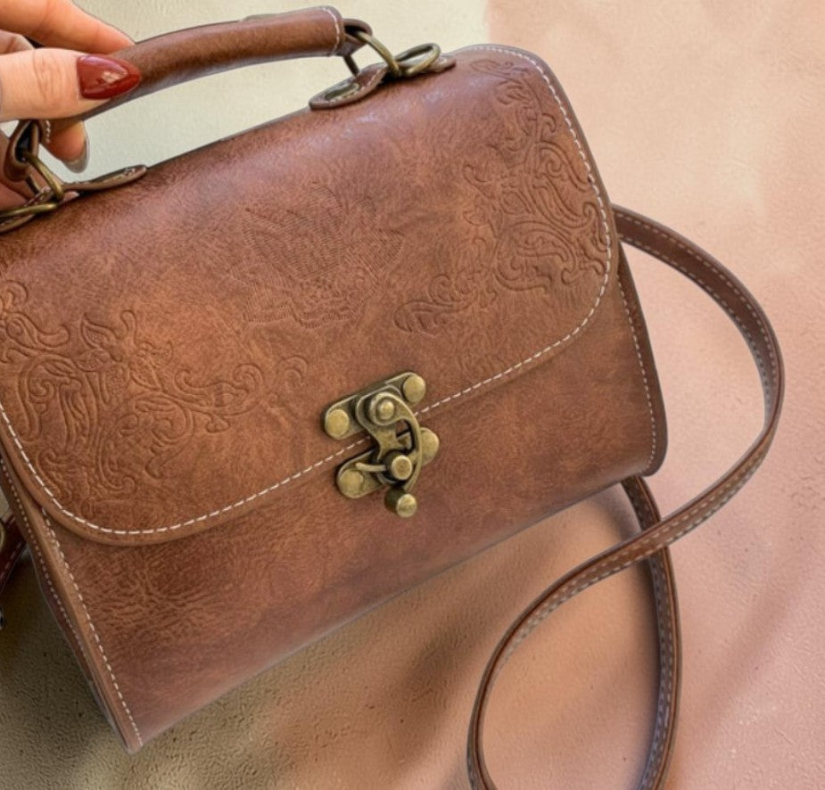 Kleine compacte handtas met tekening