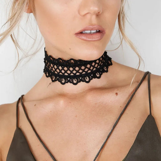 Zwarte Gothic kanten symmetrische choker