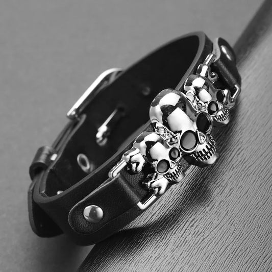 Unisex lederen armband met 3 Skulls