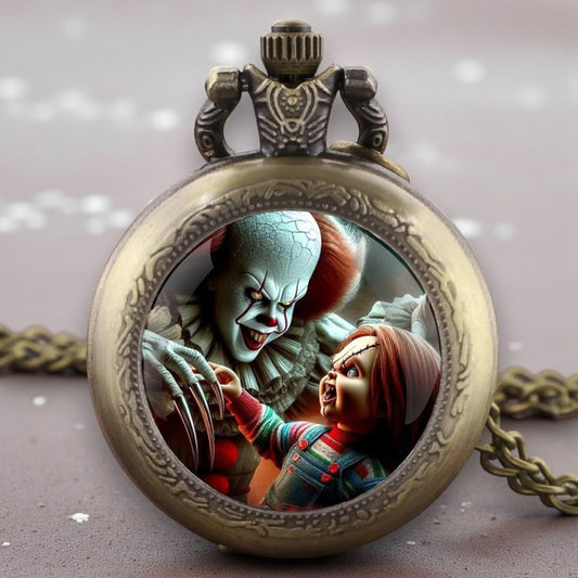 Kleine pocketwatch Chucky versus It
