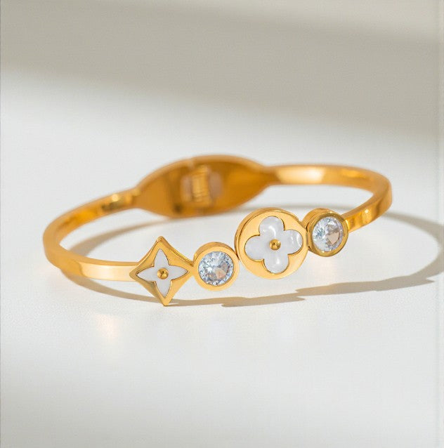 Stijve scharnierarmband met klavertje, ster en diamantjes