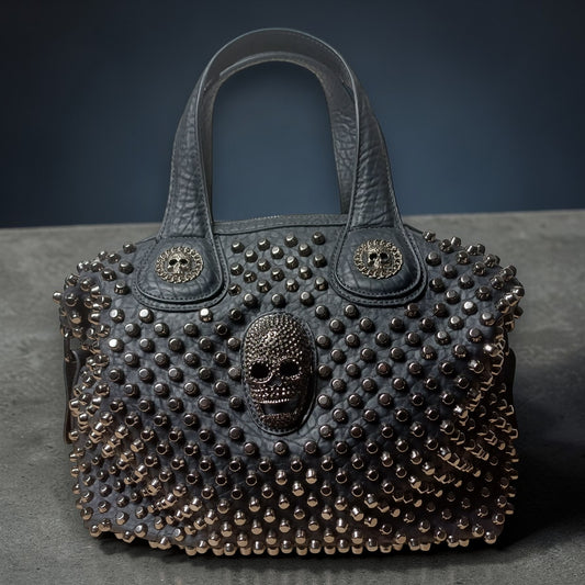 Zeer grote handtas met Skull en studs