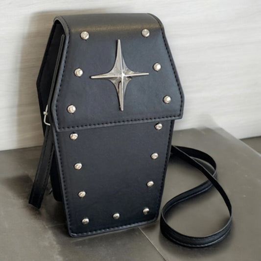 Coffin handtas met studs en kruis