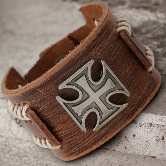 Brede lederen herenarmband met Bikercross